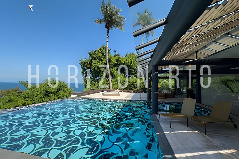 HR.339 - 5 bedroom house with pool in São Conrado