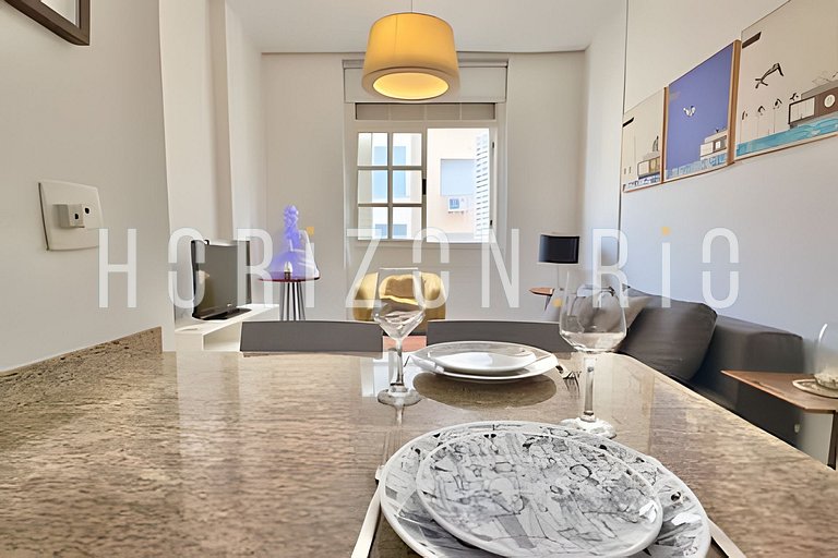 Stylish 1-Bedroom Apartment for Rent in Copacabana