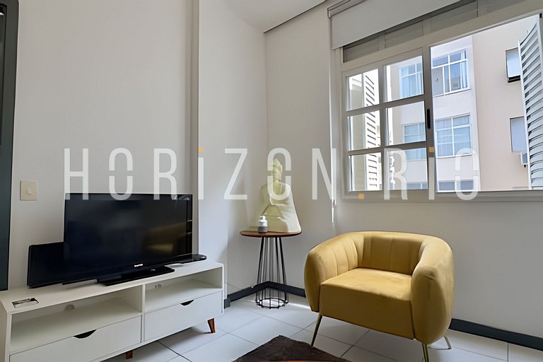 Stylish 1-Bedroom Apartment for Rent in Copacabana