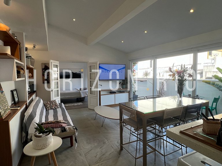 Penthouse Duplex de Luxe à Ipanema avec Terrasse et Vue Mer