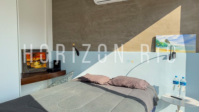 Duplex penthouse with 3 suites in Ipanema
