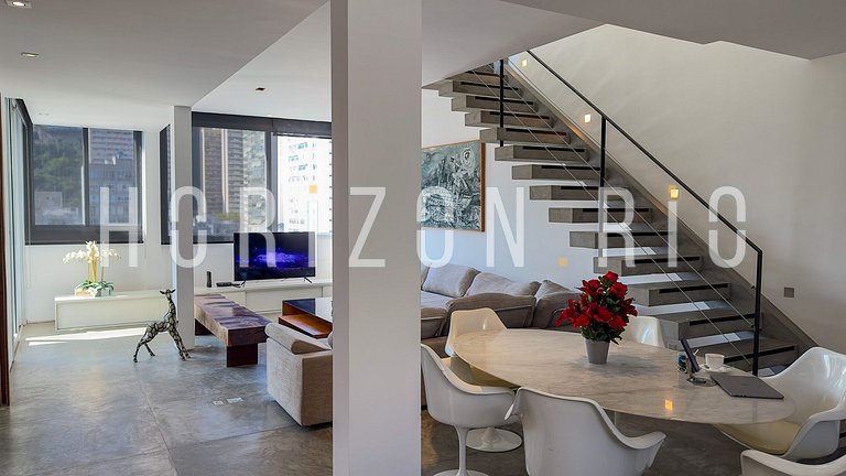 Duplex penthouse with 3 suites in Ipanema