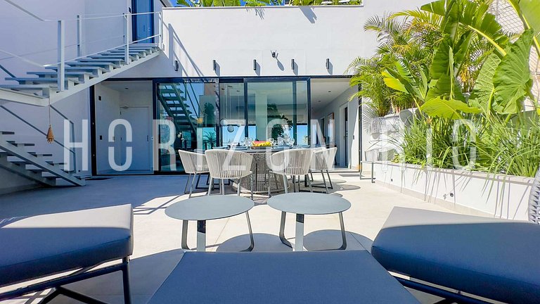 Cobertura com 8 Suites em Copacabana