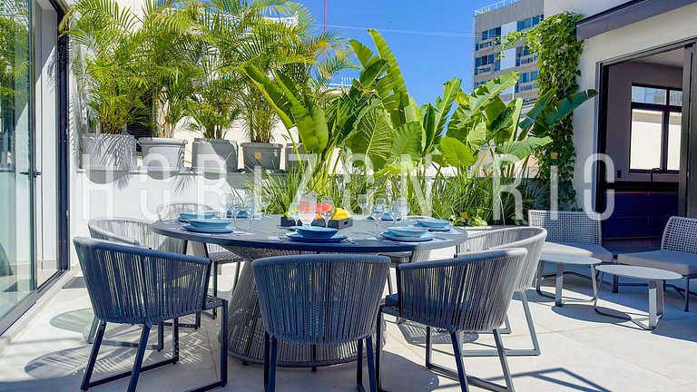 Cobertura com 8 Suites em Copacabana