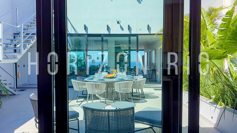Cobertura com 8 Suites em Copacabana