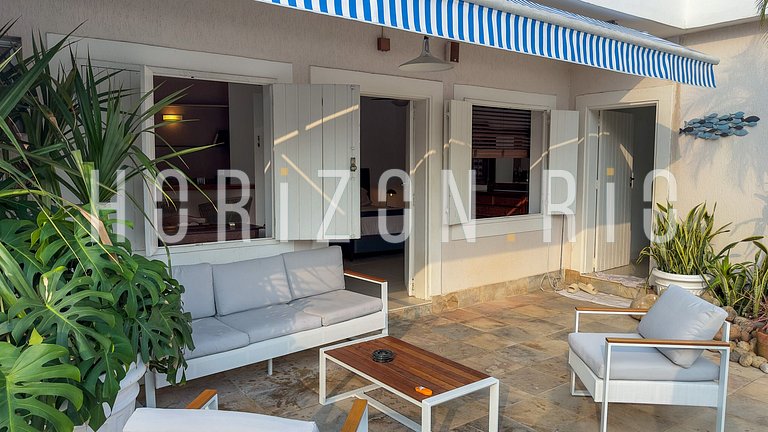 Rent luxury Penthouse in Copacabana, 5 Bedrooms and Pool