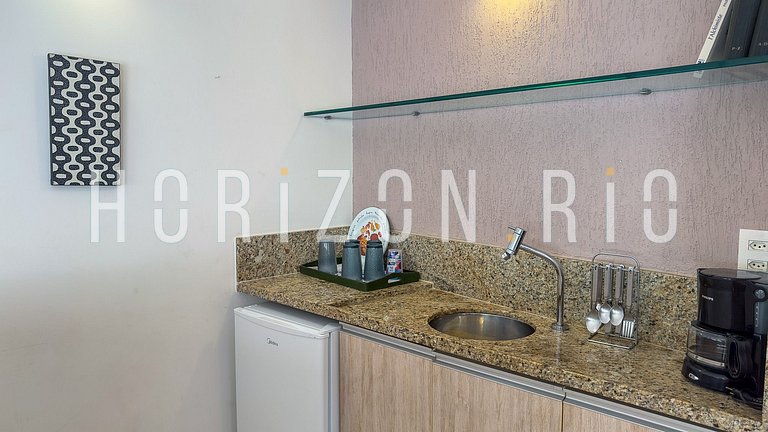 Rent luxury Penthouse in Copacabana, 5 Bedrooms and Pool