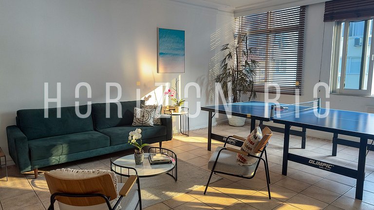 Rent luxury Penthouse in Copacabana, 5 Bedrooms and Pool