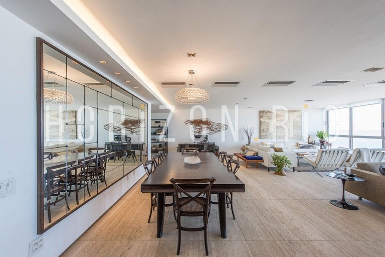 Apartamento frente mar no posto 9 de Ipanema