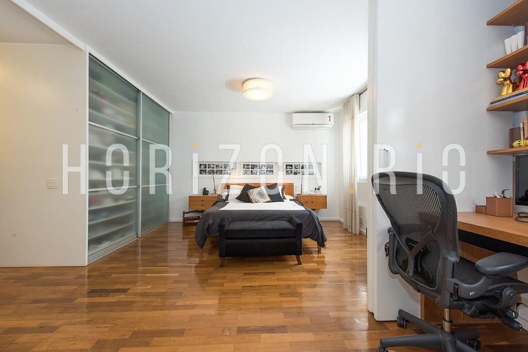 Apartamento frente mar no posto 9 de Ipanema