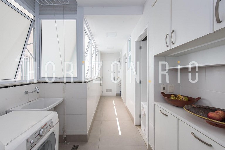 Apartamento frente mar no posto 9 de Ipanema