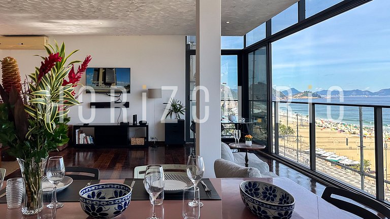 Apartamento 3 Quartos Frente Mar na Av. Atlântica - Aluguel