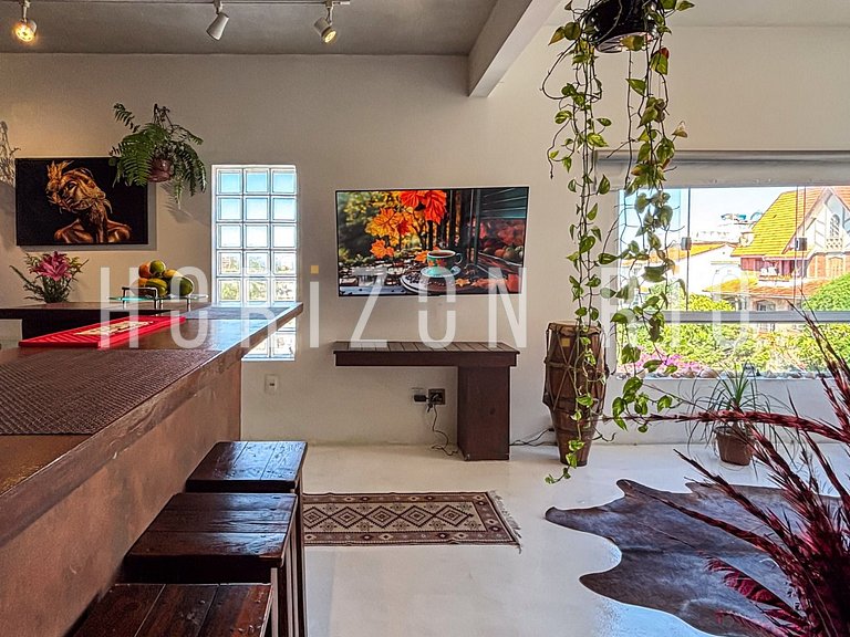 Charming apartment on Saint Roman Street
