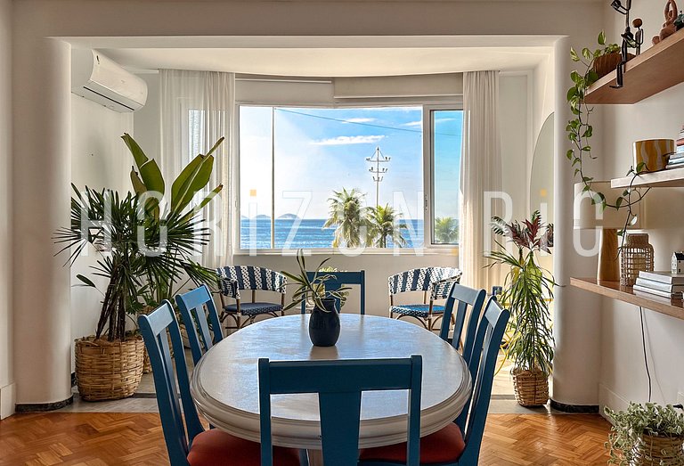 3 quartos exclusivo à 100 metros da praia