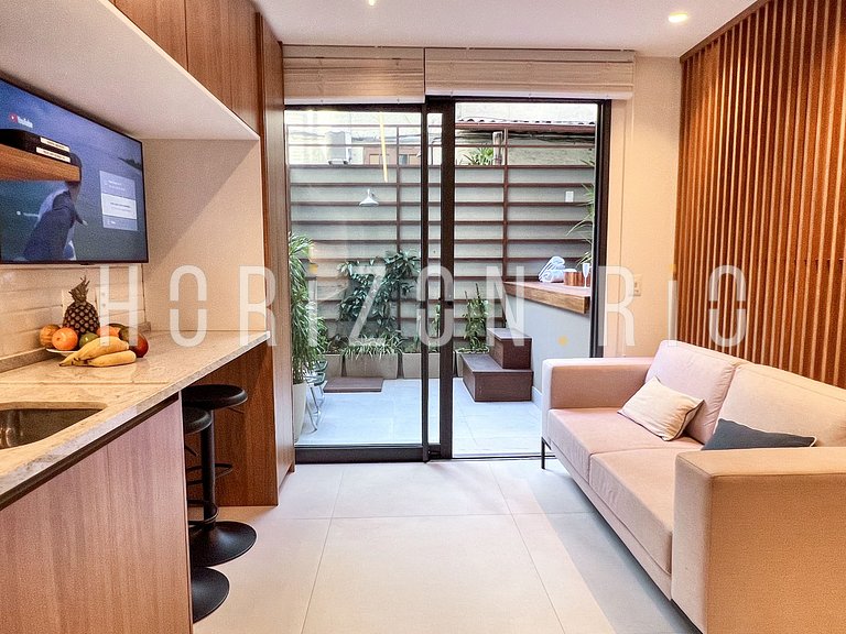 Loft Contemporâneo com Spa Privado no Coração de Ipanema