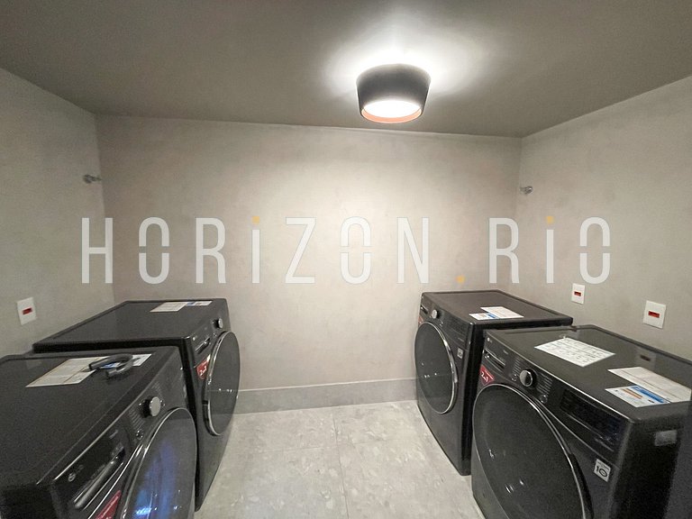 Loft Contemporâneo com Spa Privado no Coração de Ipanema