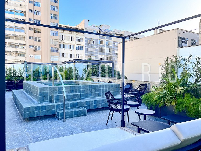 Loft Contemporâneo com Spa Privado no Coração de Ipanema