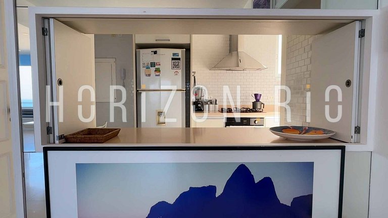 2-Bedroom Apartment for Rent in Arpoador