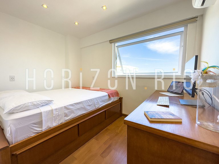 Loft Contemporâneo com 2 Suítes e Vista Panorâmica - Ipanema