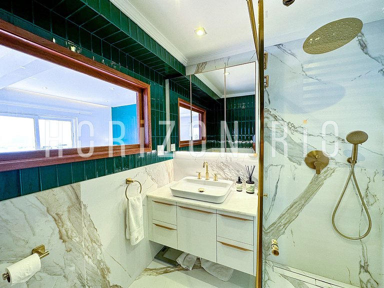 Loft Contemporâneo com 2 Suítes e Vista Panorâmica - Ipanema
