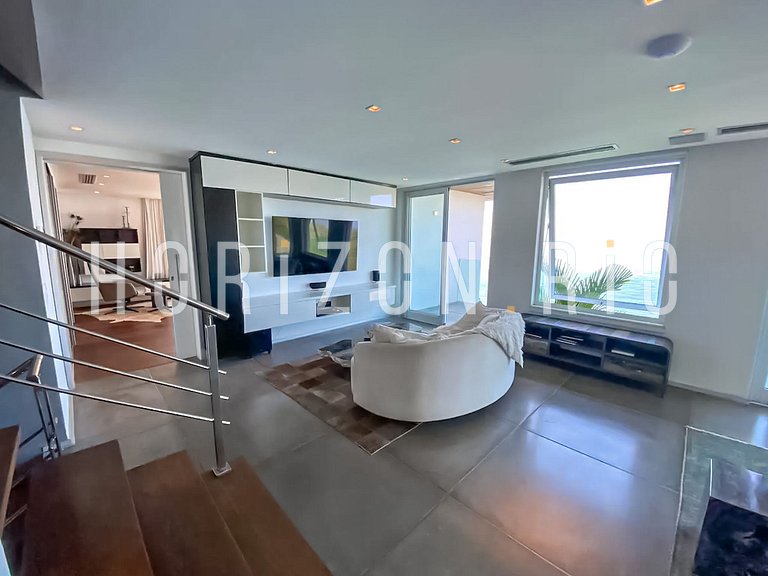 Luxe villa 5 chambres à louer à Joá avec vue sur mer