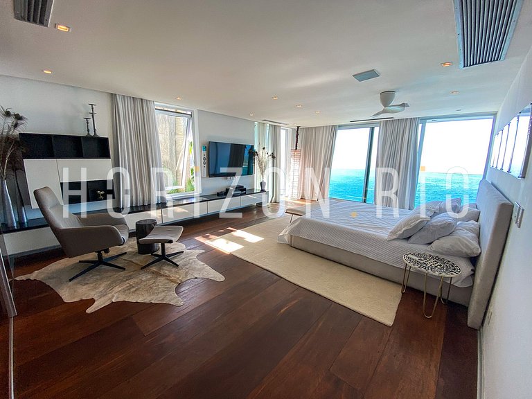 Luxe villa 5 chambres à louer à Joá avec vue sur mer