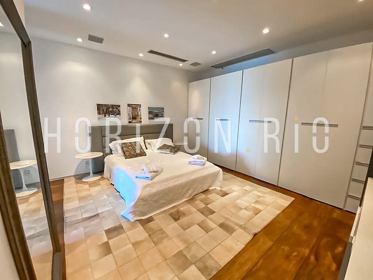 Aluguel Luxuosa Mansão no Joá, 5 Quartos - Vista para o Mar