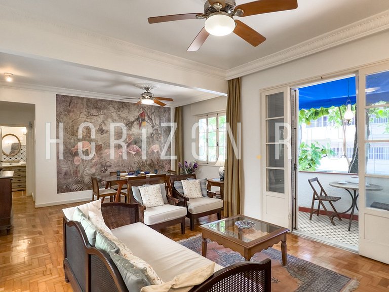 Charming 2 bedroom apartment with balcony