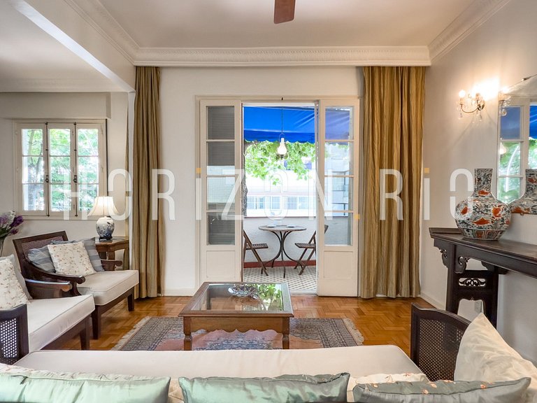 Encantador apartamento de 2 dormitorios con balcón