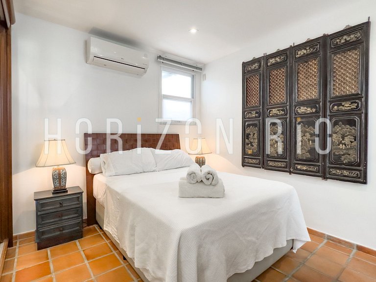 Encantador apartamento de 2 dormitorios con balcón