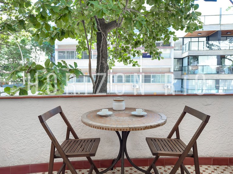 Encantador apartamento de 2 dormitorios con balcón