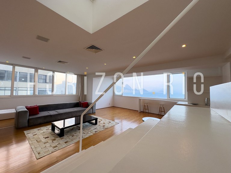 Luxury 3-Suite Penthouse in Copacabana with Private Pool