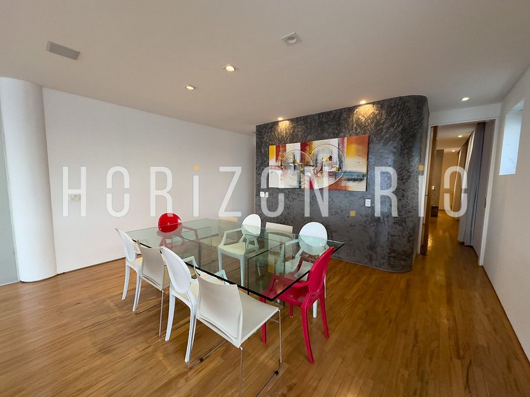 Luxury 3-Suite Penthouse in Copacabana with Private Pool