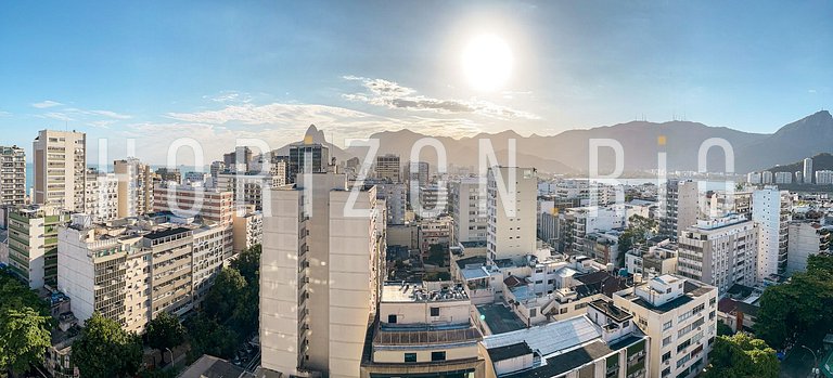 Penthouse for Rent in Ipanema, 2 Bedrooms, Terrace & Jacuzzi
