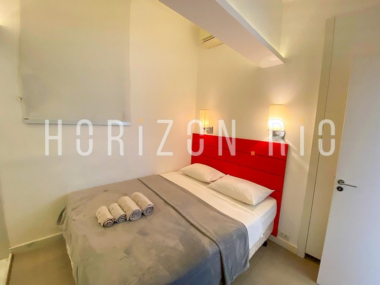 Luxury Penthouse with 2 Suites and Jacuzzi for Rent Ipanema