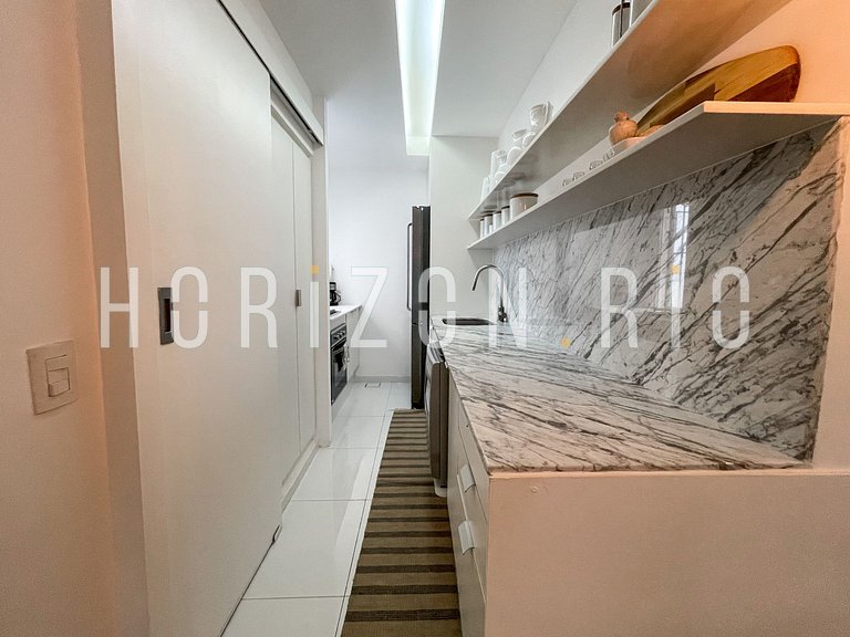 Vacation Rental: 2-Bedroom Apartment in Ipanema