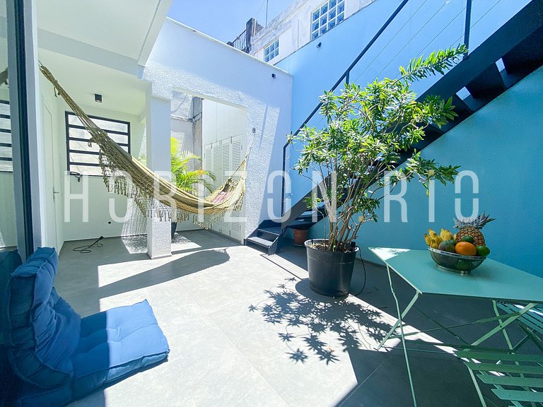 Stunning penthouse Rental for 8 in Copacabana Beach