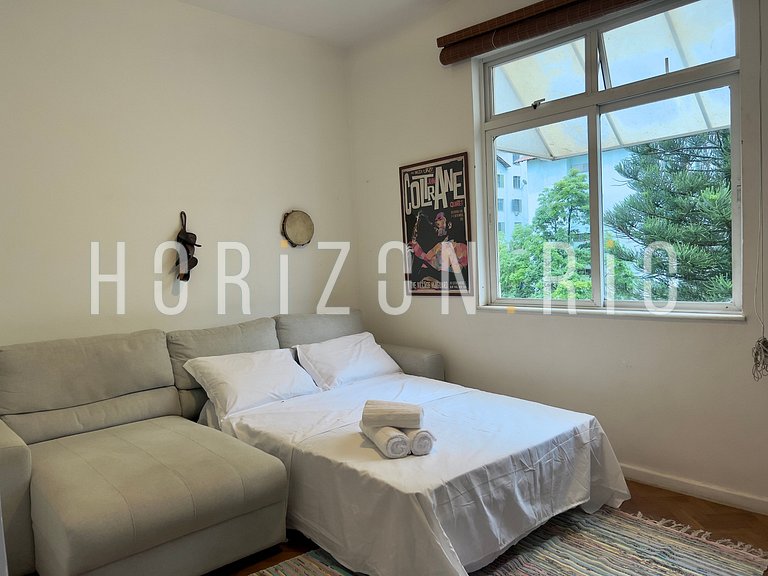 Stunning penthouse Rental for 6 in Copacabana Beach