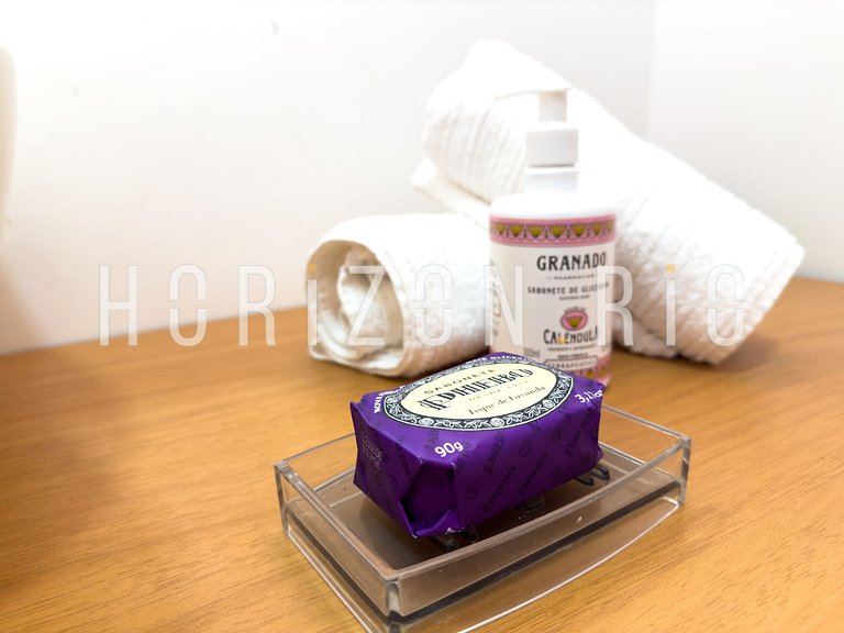 Apartamento Reformado em Ipanema - 2 Dormitórios para Alugar