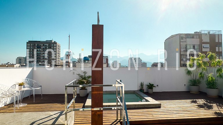 Duplex penthouse with 3 suites in Ipanema