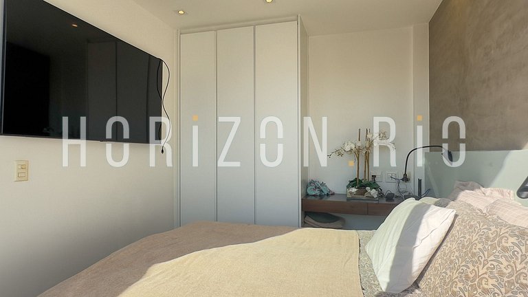 Duplex penthouse with 3 suites in Ipanema