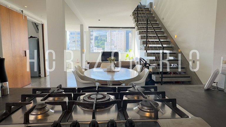 Duplex penthouse with 3 suites in Ipanema