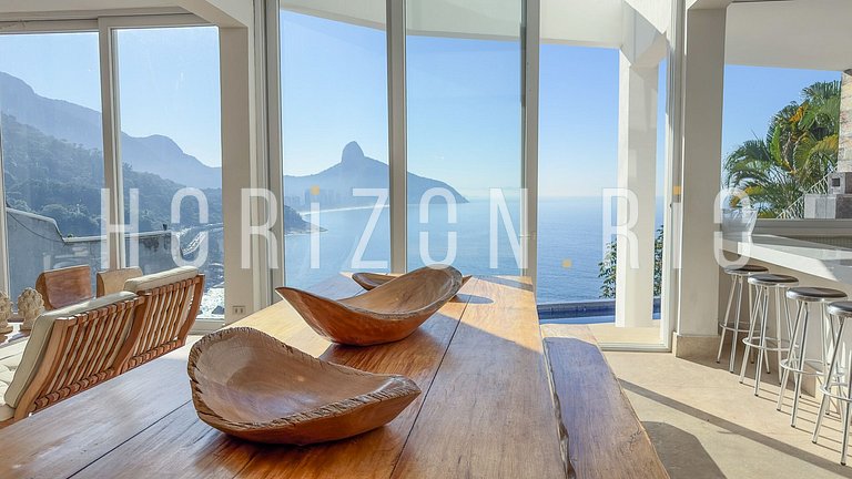 Maison de luxe avec 6 suites à louer à Joá - Horizon Rio