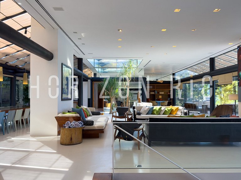 Contemporary House for Rent in São Conrado | 5 Bedrooms