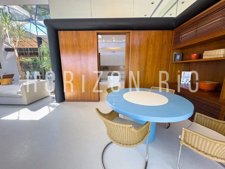 Casa contemporánea en São Conrado, Alquiler con vista al mar