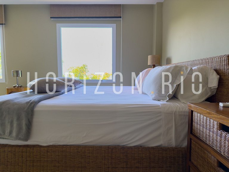 Location maison contemporaine avec vue mer à São Conrado