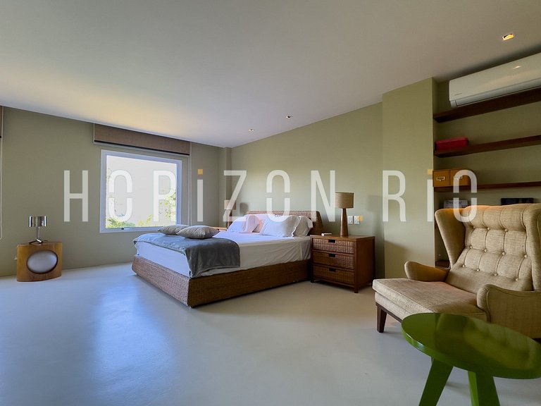 Location maison contemporaine avec vue mer à São Conrado