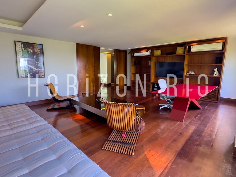 Contemporary House for Rent in São Conrado | 5 Bedrooms