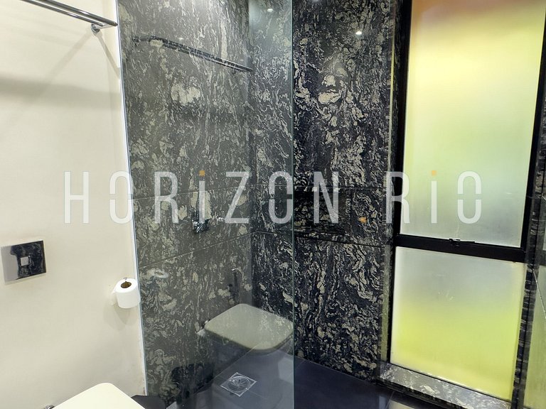 Contemporary House for Rent in São Conrado | 5 Bedrooms