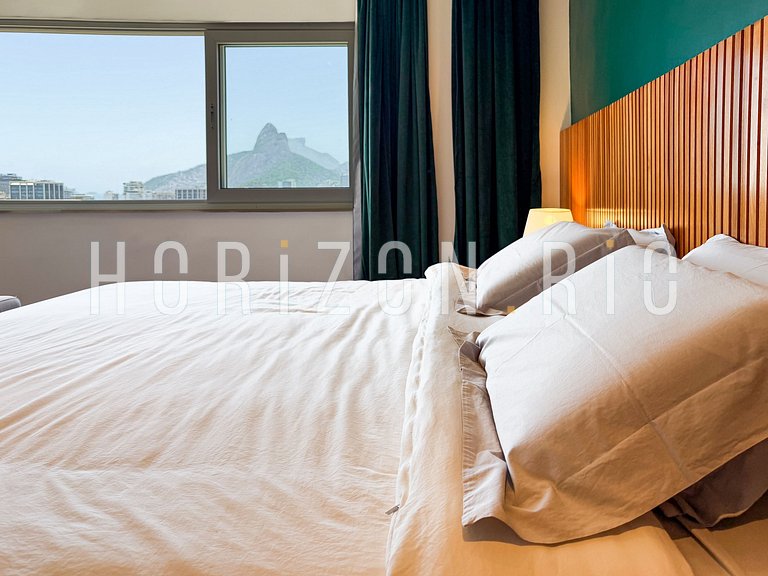Modern 85m² Loft with 2 Suites & Panoramic Views in Ipanema